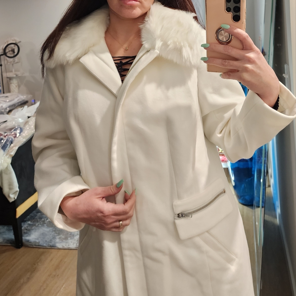 ELOQUII White Faux Fur Collar Long Coat Women’s Size 14 NWT - Picture 7 of 16
